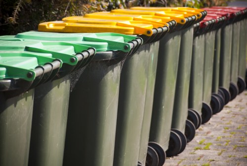 Choosing the best waste removal service in Canary Wharf